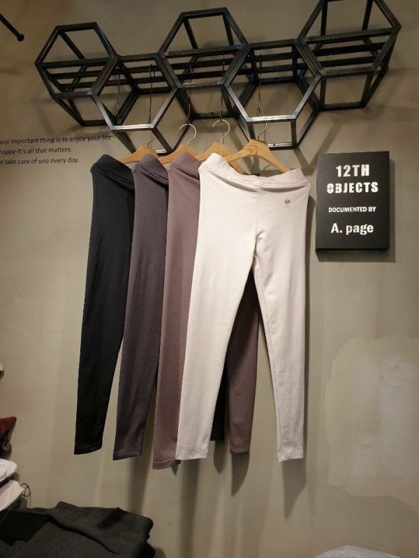 韓｜COR〃四色發熱內搭褲｜F 發熱褲
保暖內搭褲
女款發熱打底褲
顯瘦內搭褲
高彈力打底褲
冬季保暖褲
WARM HEAT
THERMOST FABRIC
蓄熱保暖褲
親膚內搭褲
柔暖內搭褲
高彈不勒肚
秋冬必備
輕膚打底褲