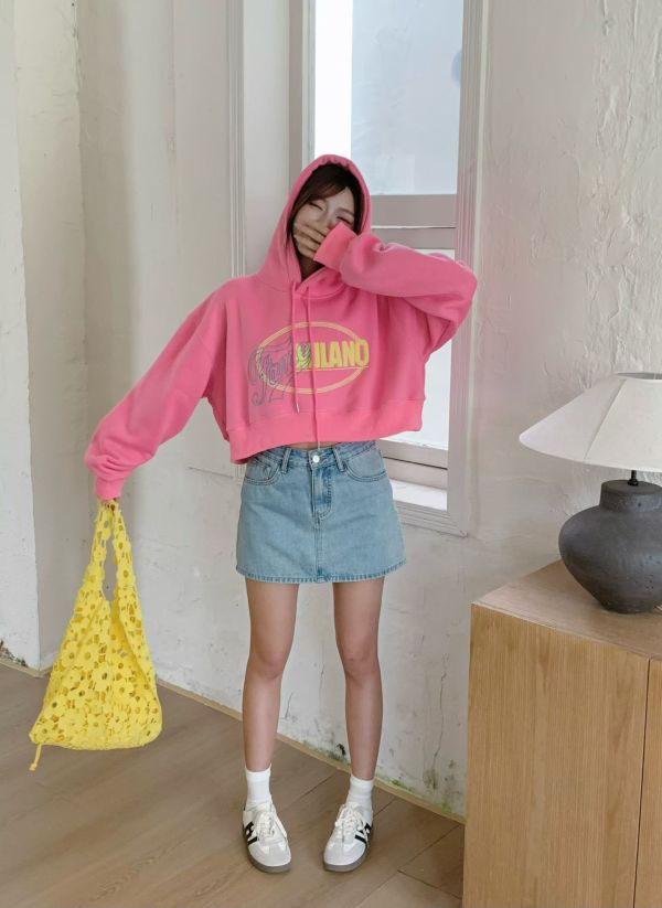 05113005｜秋冬〃3185Milano短版帽T｜F 短版衛衣
連帽衛衣
刷毛帽T
高腰顯瘦
韓系上衣
秋冬女裝
短版帽T
修身衛衣
百搭上衣
MILANO帽T