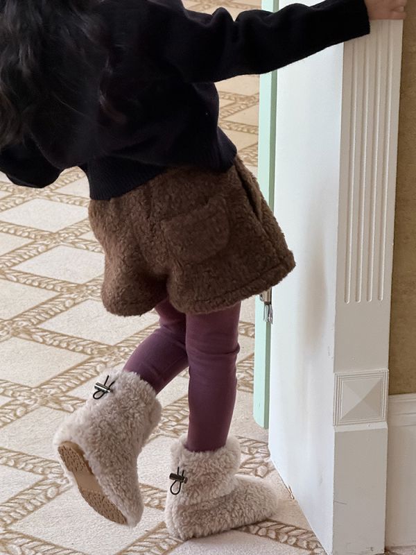 05110510┃右右秋冬〃25706三色毛毛短褲┃90-150 羊羔絨短褲、毛呢短褲、保暖短褲、冬季童裝、兒童短褲、厚款短褲、韓版童裝、打底褲外搭、可愛童裝、秋冬褲子