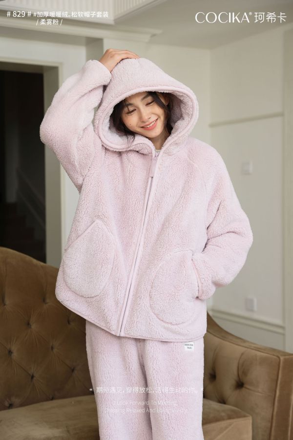 05110802┃冬〃暖暖絨連帽外套套裝┃F COCIKA、珂希卡、保暖套裝、居家服、睡衣套裝、絨毛套裝、帽T套裝、秋冬套裝、加厚絨套裝、法蘭絨睡衣、鬆軟帽T、家居套組、女款居家服、暖絨套裝、冬季睡衣、懶人套裝、雙面絨、絨毛衣褲