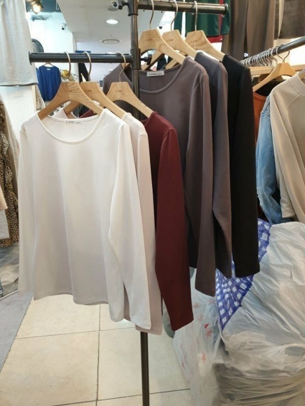 韓｜COR〃六色發熱圓領T｜F/L 韓國發熱衣
EXTRA HEAT
發熱上衣
保暖上衣
內搭長袖
秋冬打底衫
女裝發熱衣
彈力內搭
保暖內搭
發熱長袖T
保暖打底衣
高彈性上衣
素面發熱衣