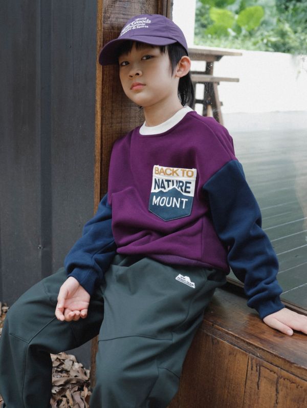 05121213｜猿寶秋冬〃8081兩色拚色加絨T｜110-170 山系童裝
男童衛衣
中大童加絨
童裝刷毛上衣
秋冬童裝
戶外風童裝
中大童上衣
保暖衛衣
童裝秋冬款
男童秋冬穿搭