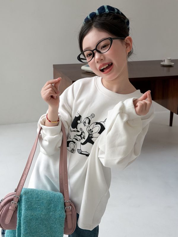 05113008｜CTONG秋冬〃白色企鵝印花T｜120-160 卡通大學T
刷毛上衣
童裝衛衣
親子裝
可愛上衣
秋冬童裝
寬鬆圓領
刷毛保暖
百搭上衣
男童女童上衣