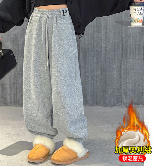 05111805｜HB家冬〃419五色加絨束腳運動褲｜120-170 兒童長褲、P字母褲、加厚休閒褲、保暖運動褲、兒童寬褲、秋冬棉褲、厚刷毛褲、休閒寬版褲、男女童長褲、兒童時尚穿搭、120-170褲子、冬季長褲