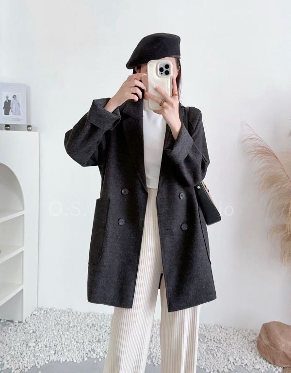 05111406┃秋冬〃8806毛呢雙排扣西裝外套┃F 軟呢外套

秋冬西外

寬鬆西裝外套

女生毛呢外套

韓系休閒外套

寬版外套

百搭大外套

奶杏外套

灰色外套

可可色外套

厚外套

T恤外搭外套

秋冬外套女