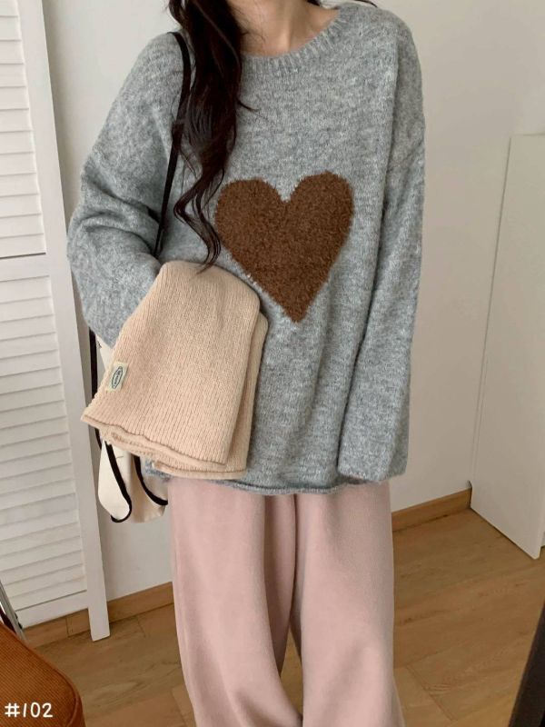 05110609┃秋冬〃102毛絨愛心針織毛衣 愛心毛衣、針織上衣、寬鬆毛衣、慵懶風毛線衫、韓版針織衫、甜美上衣、秋冬新款、氣質毛衣、柔軟毛衣