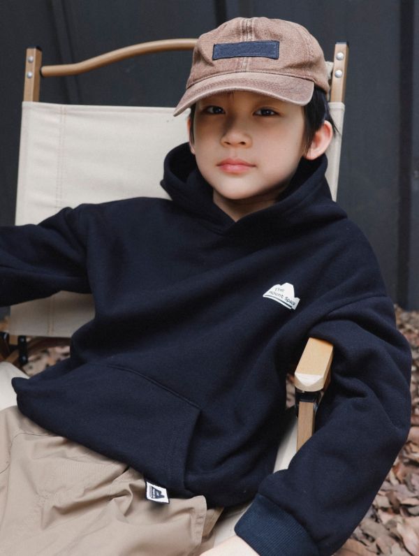 05110714┃猿寶家秋冬〃8084黑色山系印花加絨連帽T┃110-170 童裝帽T、山系童裝、印花帽T、露營上衣、秋冬童裝、保暖衛衣、男童帽T、女童帽T、機能風童裝、戶外穿搭