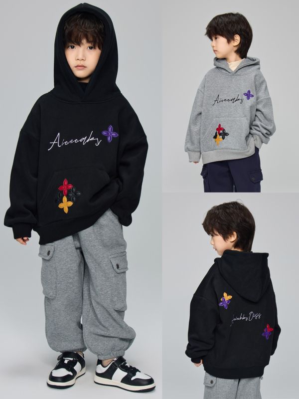 05112307｜TFYU秋冬〃兩色加絨字母帽T｜110-170 兒童連帽衛衣

兒童加絨帽T

刺繡帽T

厚款衛衣

秋冬保暖上衣

兒童刷毛帽T

男童帽T

女童帽T

100–170 衛衣

立體刺繡上衣

寬鬆版帽T

兒童冬季衣服

黑色帽T

灰色帽T

韓系童裝

童裝衛衣

冬天保暖衣

加厚帽T

學生穿搭