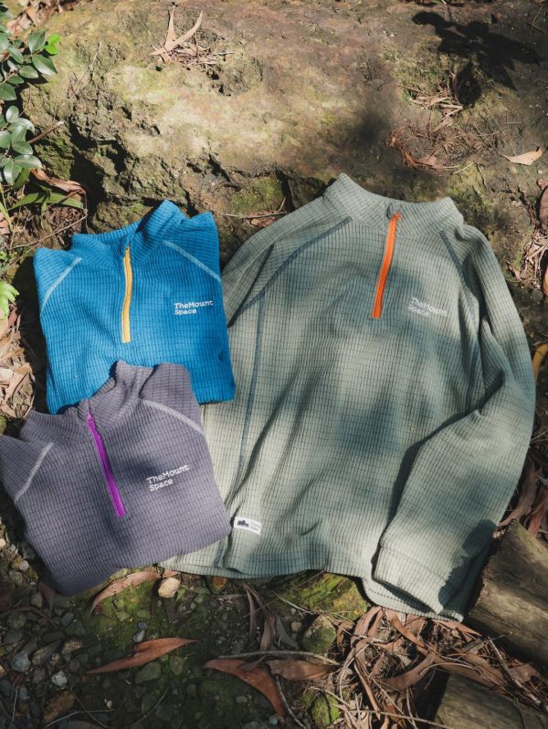 05110710┃猿寶家秋冬〃1339半拉鍊格絨上衣┃110-170┃251110結單 童裝立領上衣、山系打底衫、抓絨上衣、秋冬保暖、男童上衣、女童衛衣、韓版童裝、戶外童裝、登山風穿搭