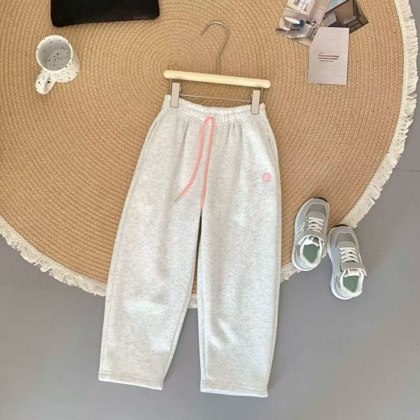 05111702｜秋冬〃1114六色撞色腰繩褲｜130-170 中大童加絨褲

內刷毛長褲

兒童保暖長褲

男女童衛褲

130-170 衛褲

加厚保暖褲

秋冬棉褲

撞色腰繩褲

兒童寬鬆長褲

兒童休閒褲

直筒衛褲

保暖休閒褲