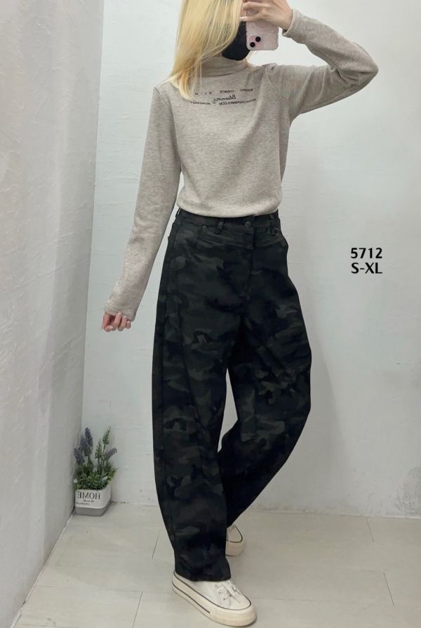 05121005｜秋冬〃5712迷彩彎刀長褲｜S-XL 迷彩褲, 寬褲女, 落地褲, 直筒褲, 高腰寬褲, 顯瘦褲, 街頭風褲, 工裝褲, 韓系穿搭, 百搭長褲, 女生迷彩褲, 日系休閒褲