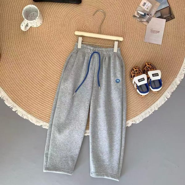 05111702｜秋冬〃1114六色撞色腰繩褲｜130-170 中大童加絨褲

內刷毛長褲

兒童保暖長褲

男女童衛褲

130-170 衛褲

加厚保暖褲

秋冬棉褲

撞色腰繩褲

兒童寬鬆長褲

兒童休閒褲

直筒衛褲

保暖休閒褲