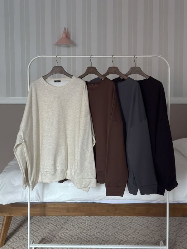 韓┃아미〃四色抓絨落肩純色T┃F 韓系上衣、寬鬆長袖T、素面衛衣、慵懶風上衣、圓領衛衣、中性上衣、秋冬長袖、基本款上衣、百搭上衣、oversize衛衣、棉質長袖、情侶裝