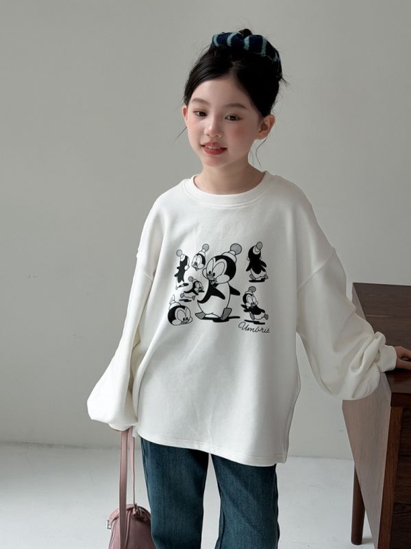 05113008｜CTONG秋冬〃白色企鵝印花T｜120-160 卡通大學T
刷毛上衣
童裝衛衣
親子裝
可愛上衣
秋冬童裝
寬鬆圓領
刷毛保暖
百搭上衣
男童女童上衣