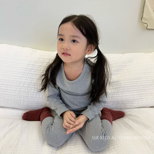 05110106┃SSR〃七色蠶絲羊絨居家服套裝┃90-150 兒童羊絨內著, 保暖內搭套裝, 雙倍保暖, 彈性貼身, 不勒肚設計, 秋冬童裝, 嬰幼兒內衣, 香絲山羊絨, 柔軟親膚,