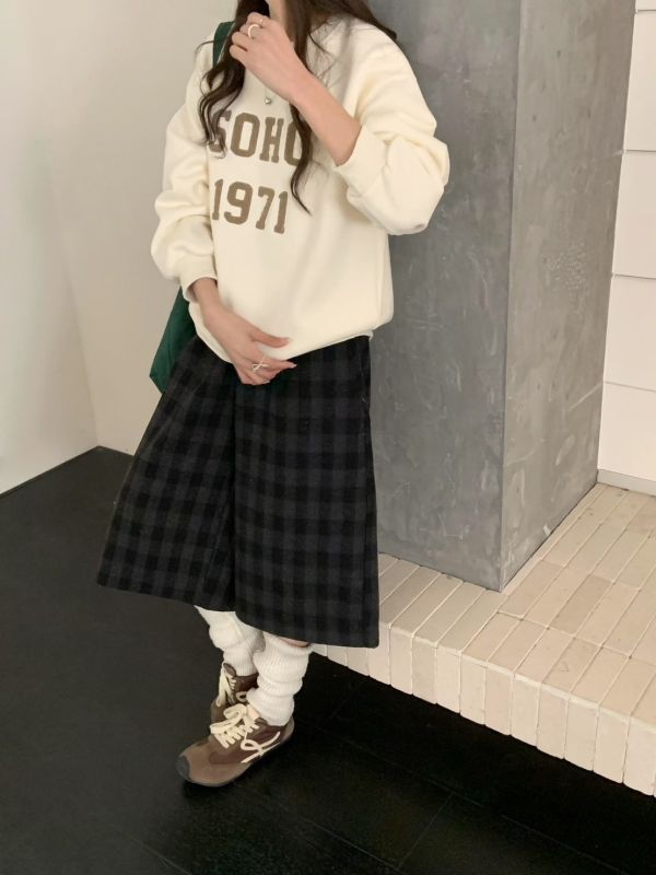 05120608｜秋冬〃9205簡約字母加絨保暖大學T｜F SOHO衛衣, 刷毛衛衣, 大學T, 韓系衛衣, 寬鬆上衣, 情侶衛衣, 保暖上衣, 字母衛衣, 長袖上衣, 秋冬穿搭, 百搭衛衣