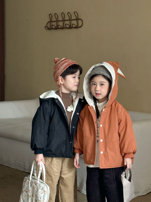 05111605┃兄妹家秋冬〃250669熊貓狐狸加絨外套┃80-150┃251125結單 兒童外套、加絨外套、冬季保暖外套、兒童連帽外套、熊熊外套、企鵝外套、可愛外套、兒童厚外套、男女童外套、卡通外套、兒童上衣、保暖刷毛、嬰幼童外套