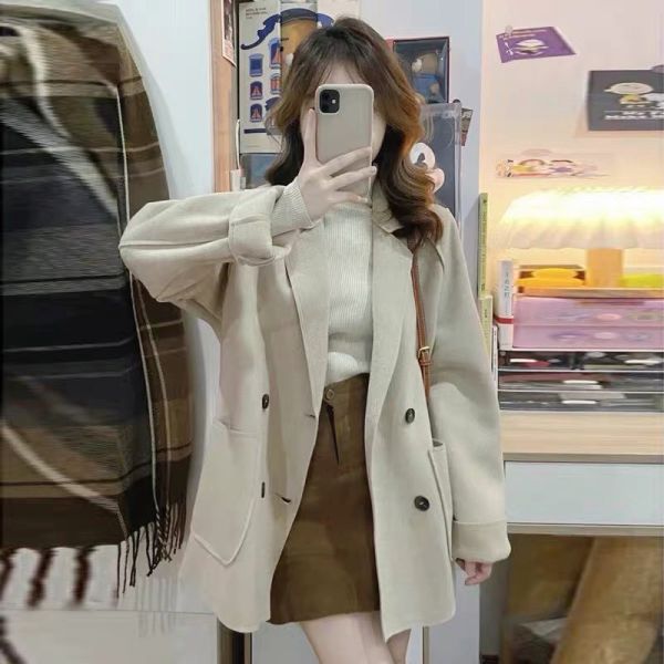 05111406┃秋冬〃8806毛呢雙排扣西裝外套┃F 軟呢外套

秋冬西外

寬鬆西裝外套

女生毛呢外套

韓系休閒外套

寬版外套

百搭大外套

奶杏外套

灰色外套

可可色外套

厚外套

T恤外搭外套

秋冬外套女