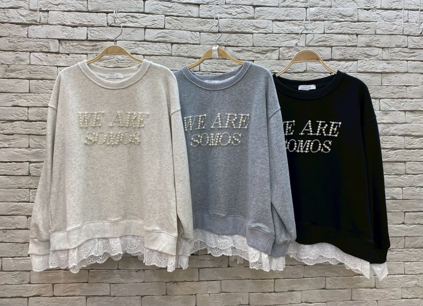 05110504┃秋冬〃1179釘珠英文拼蕾絲T 珍珠字母上衣、蕾絲拼接上衣、薄款衛衣、韓系上衣、女童上衣、春秋上衣、寬鬆上衣、女孩長袖、甜美風上衣