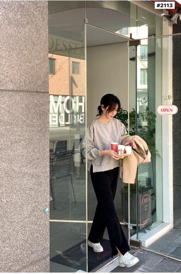 05121305｜秋冬〃2113兩色加絨開衩闊腿褲｜F 韓系寬褲
側開衩褲
高腰顯瘦褲
直筒休閒褲
垂墜感長褲
日常百搭褲
運動風寬褲
顯瘦長褲
休閒棉褲
韓版長褲