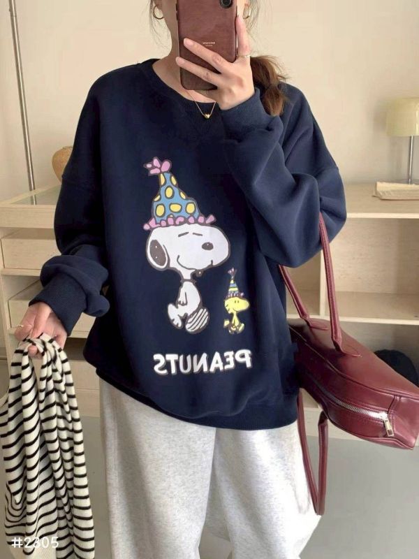 05110606┃秋冬〃2305史努比派對帽印花大學T SNOOPY 衛衣、史努比上衣、印花長袖、圓領棉T、可愛上衣、韓版衛衣、寬鬆上衣、秋冬新款、PEANUTS 上衣、情侶衛衣