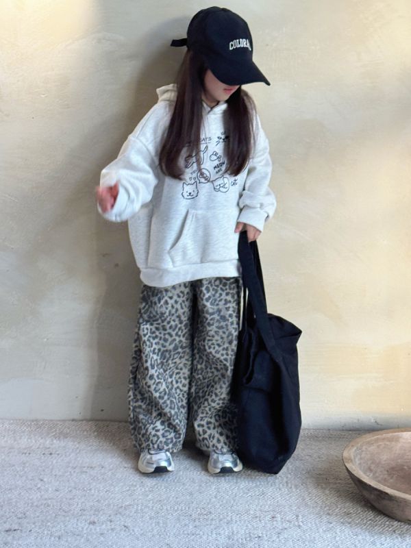05120401｜小瑜家秋冬〃豹紋加絨休閒褲｜90-150 女童長褲, 豹紋童裝, 寬褲童裝, 鬆緊腰童褲, 秋冬童裝, 休閒童褲, 百搭童裝, 灰豹紋長褲, 女童褲子, 日系童裝