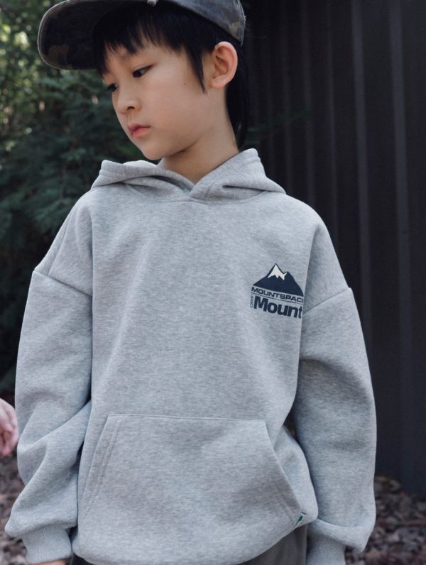 05110709┃猿寶家秋冬〃8084灰色山系薄絨連帽T┃110-170 童裝帽T、厚棉帽T、山系童裝、印花上衣、秋冬保暖、男童帽T、女童衛衣、韓版童裝、露營穿搭
