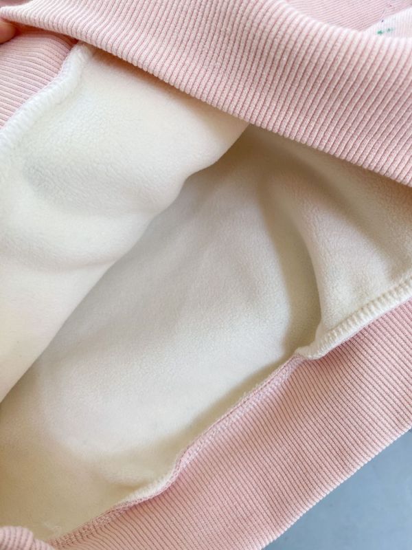 05111705｜TC家冬〃粉色加絨彩色點點連帽T｜100-160 兒童連帽T
兒童加絨上衣
女童連帽上衣
男童連帽衛衣
兒童冬季上衣
加厚連帽T
點點連帽T
童裝加絨
保暖上衣
100-160cm 童裝
冬季童裝上衣
兒童休閒連帽T