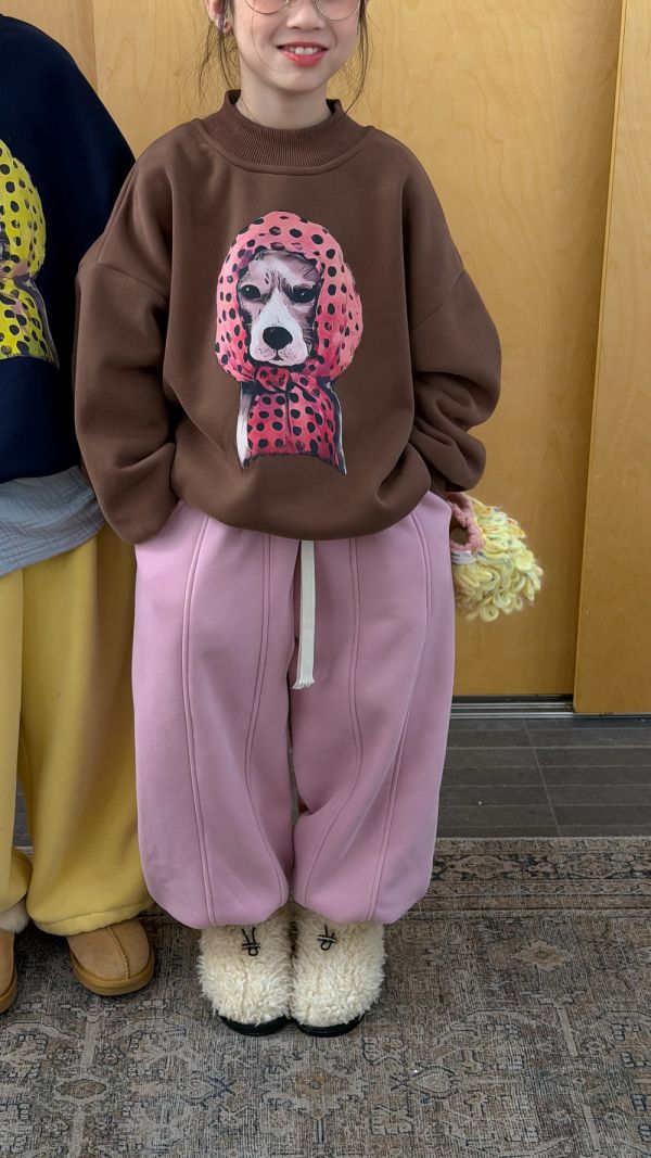 05120203｜KUMAI秋冬〃D218兩色加絨斑點頭巾狗印花T｜100-160 童裝刷毛上衣, 童裝大學T, 男童衛衣, 女童衛衣, 冬款童裝, 加厚刷毛, 可愛動物印花, 狗狗印花上衣, 保暖童裝, 中性童裝, 90 100 110 120 130 140 150