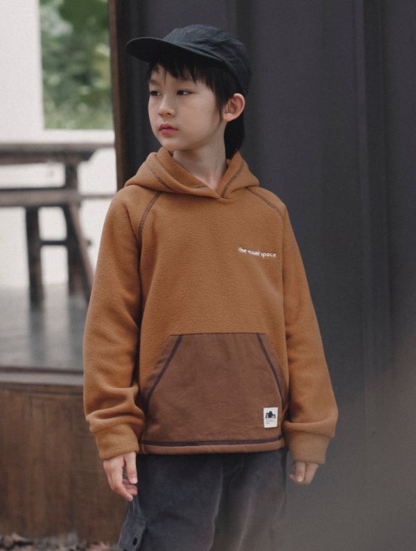 05110708┃猿寶家秋冬〃8083山系撞色車線抓絨連帽T┃110-170 童裝帽T、抓絨帽T、山系童裝、秋冬保暖上衣、男童帽T、女童衛衣、韓版童裝、戶外童裝、親膚刷毛