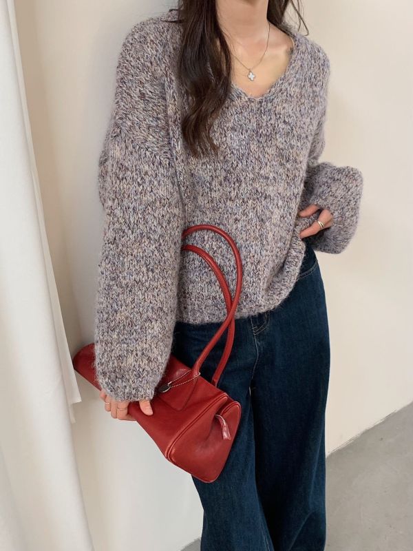 05112806｜秋冬〃213寬鬆微短版混色紗V領毛衣｜F V領毛衣、雜紋毛衣、針織上衣、短版毛衣、慵懶風、秋冬上衣、女生毛衣、213款