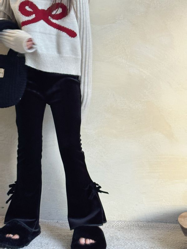 05120404｜小瑜家秋冬〃蝴蝶結絲絨喇叭褲｜90-150 女童長褲, 微喇叭褲, 蝴蝶結童褲, 修身童褲, 黑色童褲, 甜美童裝, 休閒童褲, 秋冬童裝, 百搭童褲, 日系童裝