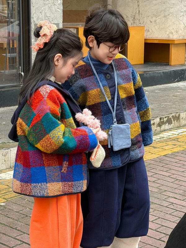 05120204｜KUMAI秋冬〃D204彩色方格夾棉毛呢外套｜100-160 童裝外套, 兒童鋪棉外套, 童裝格紋外套, 彩色格子童裝, 兒童夾棉外套, 冬季童裝, 男女童外套, 兒童保暖外套, 秋冬童裝, 童裝外套推薦