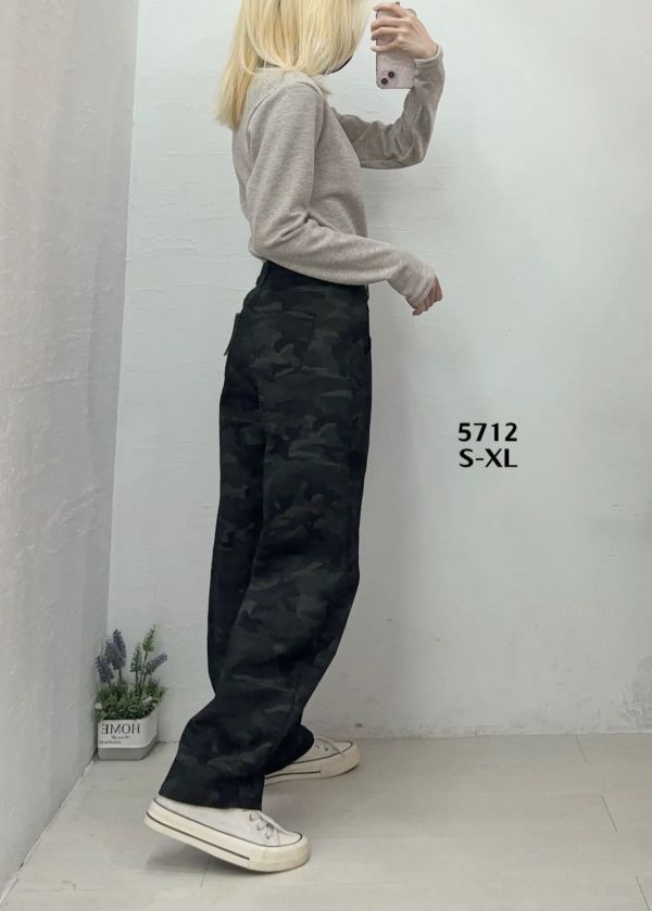 05121005｜秋冬〃5712迷彩彎刀長褲｜S-XL 迷彩褲, 寬褲女, 落地褲, 直筒褲, 高腰寬褲, 顯瘦褲, 街頭風褲, 工裝褲, 韓系穿搭, 百搭長褲, 女生迷彩褲, 日系休閒褲