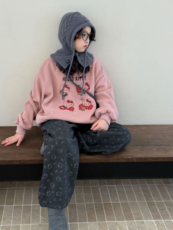 05121109｜TXG家秋冬〃2302深灰加絨滿印KT印花褲｜110-170 女童長褲
女童休閒褲
小熊印花褲
女童家居褲
女童加厚褲
秋冬保暖長褲
童裝寬鬆褲
TXG 女童褲
韓版女童長褲
女童直筒褲