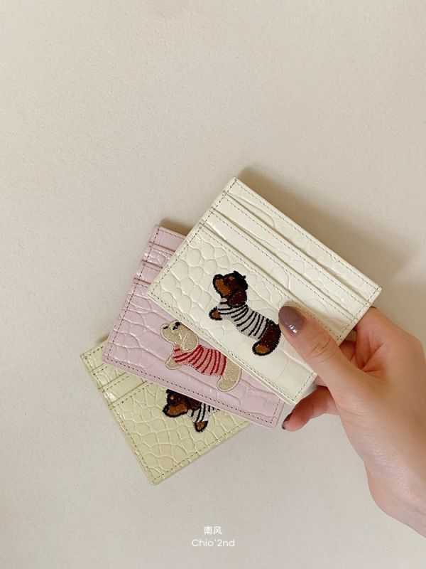 《Chio2nd》真皮壓紋刺繡臘腸狗卡夾 