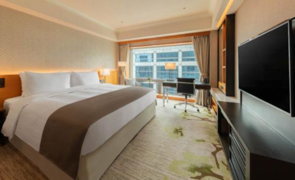 MetroPolitan Hotel walk about 8 min to Asia Poker Venue Jianguo, 3 Night the lowest price about us$481 