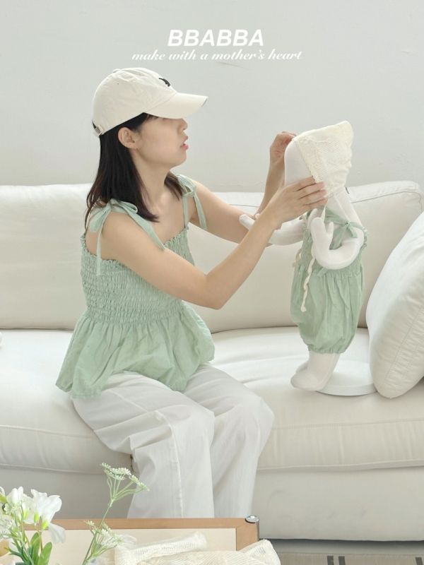 蝴蝶結綁繩吊袋平口花苞背心 親子款母女穿搭 母女穿搭