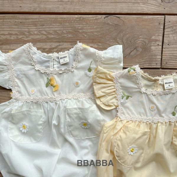 卡哇伊小花口袋包屁衣 姊妹裝 