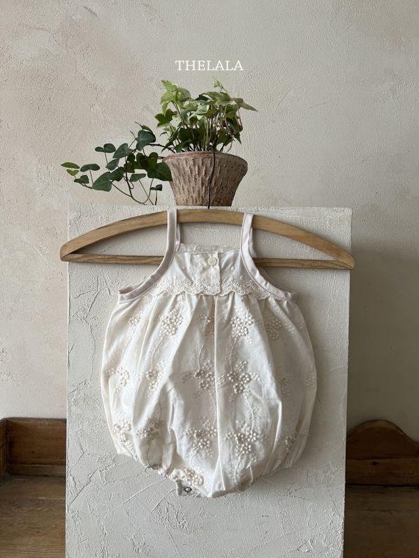 田園風小花刺繡寶寶包屁衣 象牙色 