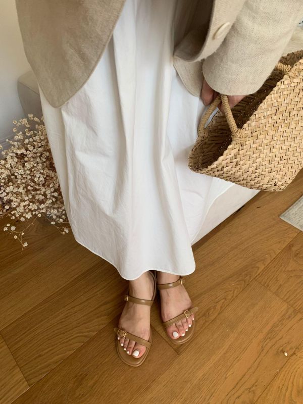 Amelia 優雅簡約涼鞋 