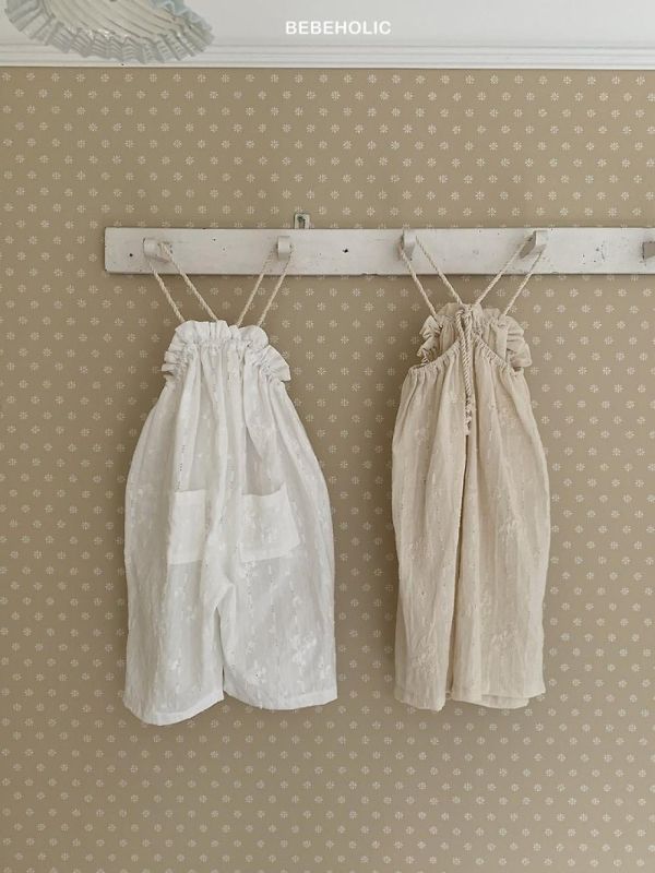 束口袋寶寶吊帶裝 Bebe holic Korea,韓國童裝,韓國Bebe holic,奶茶系寶寶,女寶穿搭