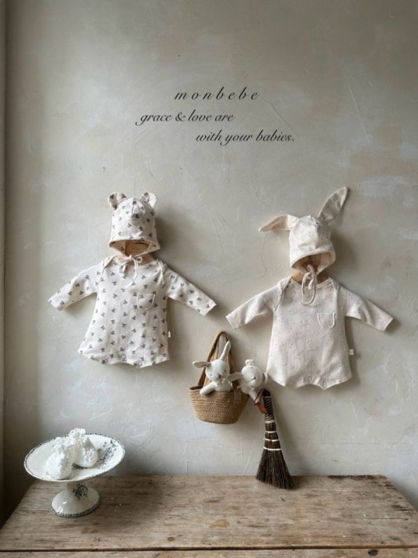 可愛的小兔子與熊寶寶套裝  連身衣＋軟帽 