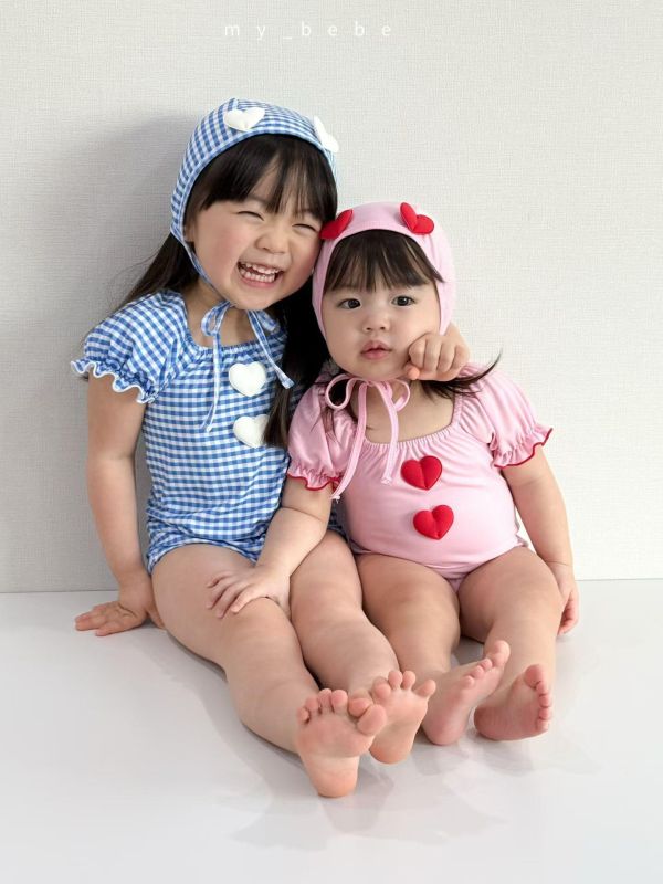 小飛袖立體愛心造型連身游泳服（附帽） 