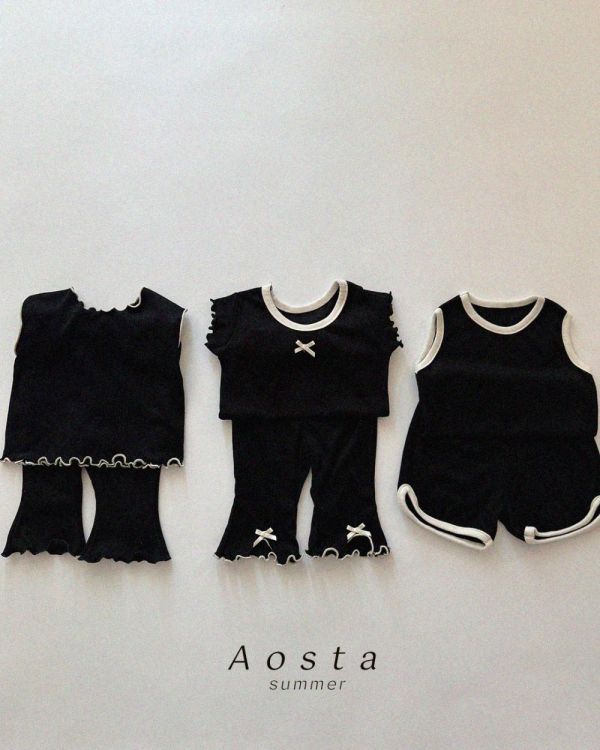 無袖背心上衣 正韓親子裝, Aosta親子裝, 韓國親子穿搭, 高端媽媽穿搭, 韓系親子裝, 親子裝推薦, 夏季親子穿搭, 韓國童裝品牌, 質感媽媽穿搭, 嬰幼兒親子裝, 韓系高級感穿搭, 親子OOTD, 親子時尚, 韓國設計童裝,蘿菈衣櫥,仙女媽咪,質感童裝