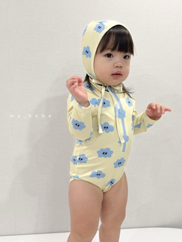 超可愛滿版雲朵花花連身泳衣（附帽） 