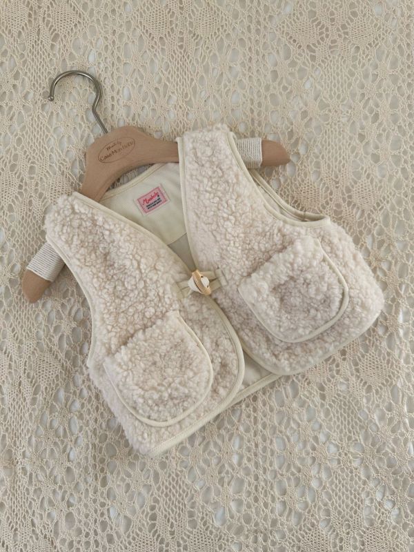 熊寶寶暖呼呼口袋背心 