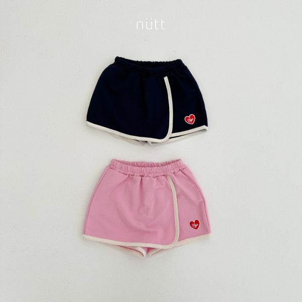 滾邊愛心刺繡布標褲裙 