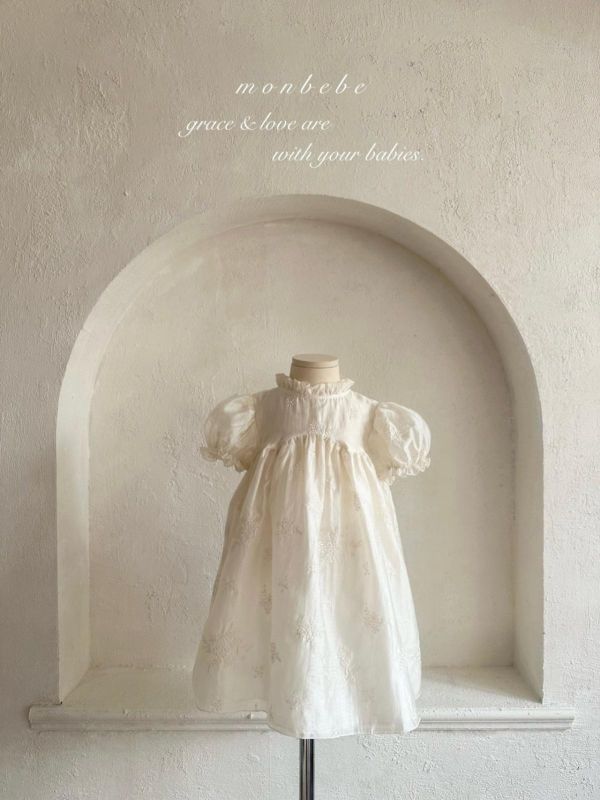 小童款蕾絲刺繡質感公主袖連身洋裝 親子系列 