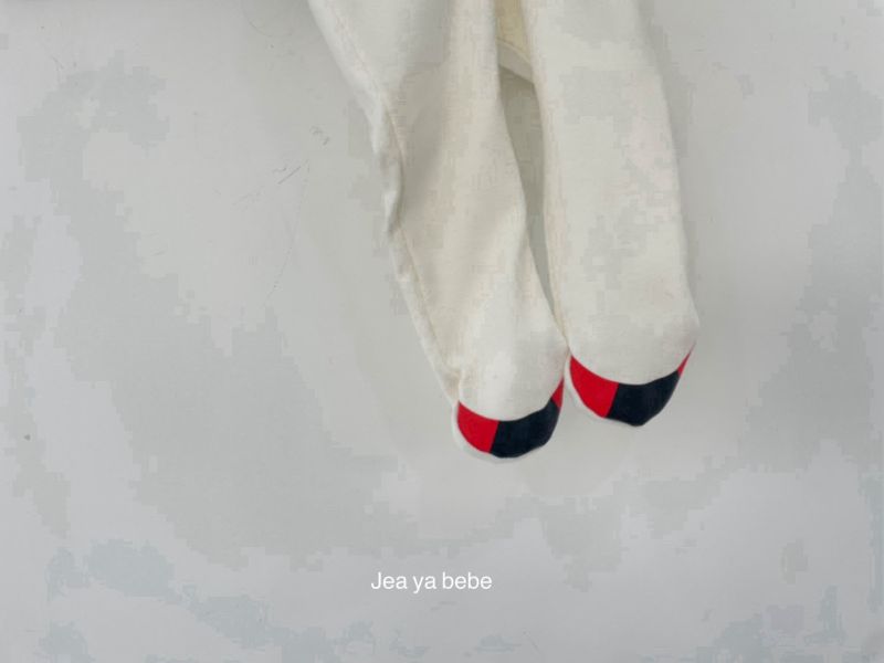 跟韓服很搭的偽鞋鞋內搭褲 